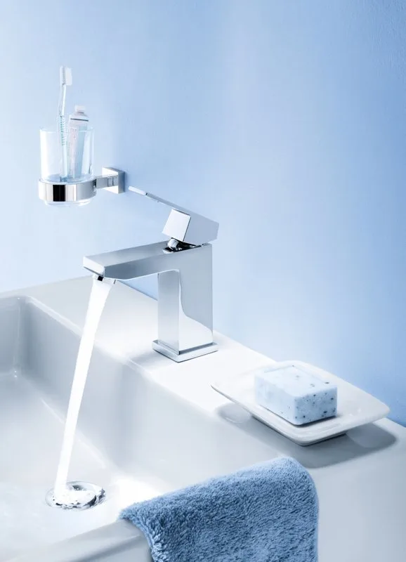 Стакан Grohe Essentials 40372001 Sancos — официальный сайт