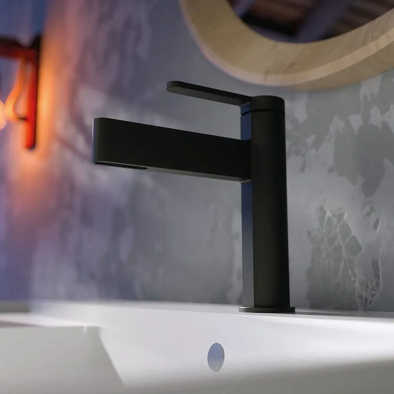 Смеситель для раковины Clever Velvet II 61942, черный Sancos — официальный сайт