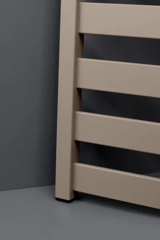 Полотенцесушитель электрический Indigo Oktava Slim 5 LСLOKS5E80-50ABERt бежевый Sancos — официальный сайт