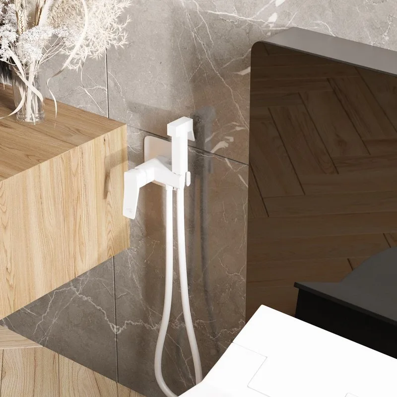 Гигиенический душ Wasserkraft Saale 9538 со смесителем, С ВНУТРЕННЕЙ ЧАСТЬЮ, белый soft-touch Sancos — официальный сайт
