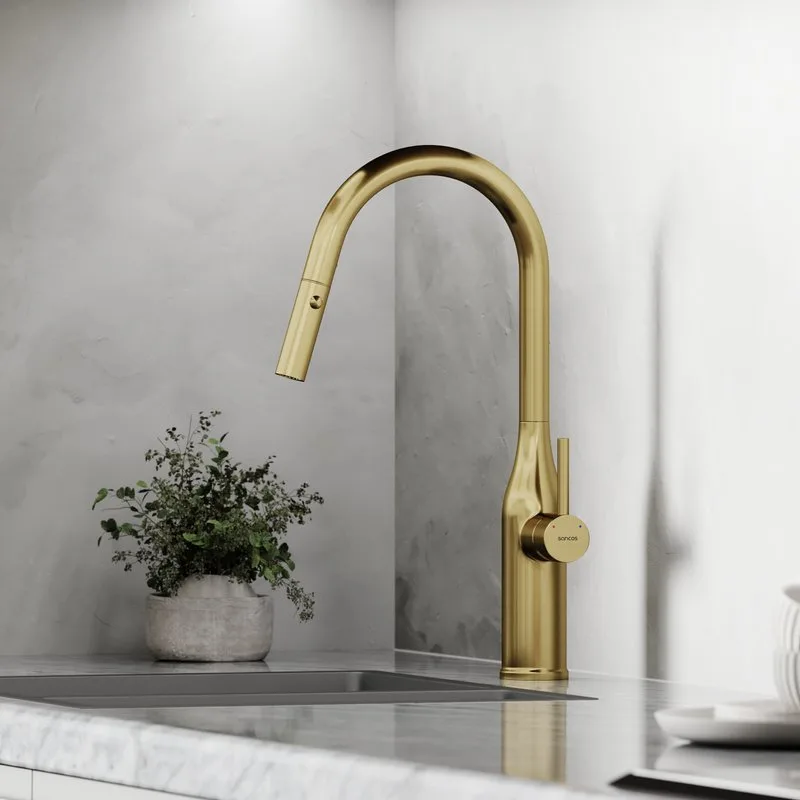 Смеситель для кухни Sancos Grand SC4002BG с вытяжным изливом, брашированное золото Sancos — официальный сайт