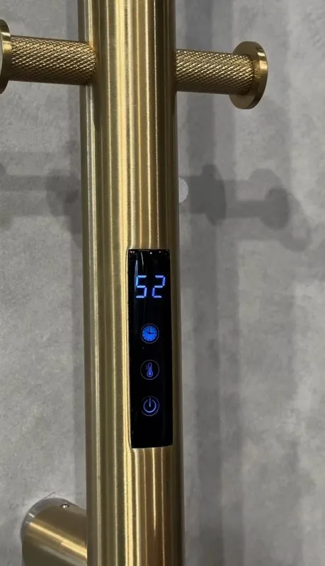 Полотенцесушитель электрический Boheme Uno 726-BR 150x12, bronze Sancos — официальный сайт