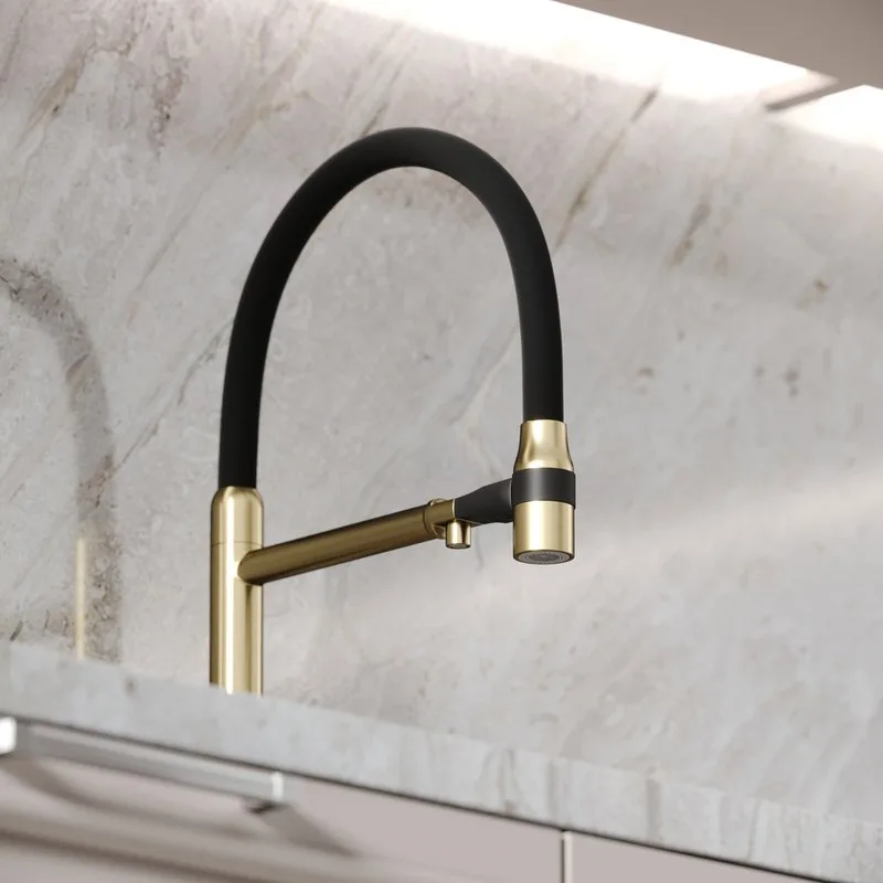 Смеситель для кухни Sancos Garda SC4009BG с гибким изливом, брашированное золото Sancos — официальный сайт