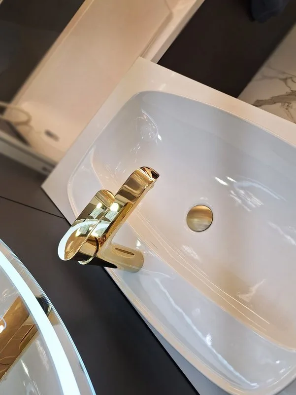 Смеситель для раковины AltroBagno Costanza 0125 Or золото Sancos — официальный сайт