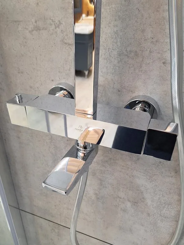 Душевая стойка AltroBagno Cascata 030401 Cr, хром Sancos — официальный сайт