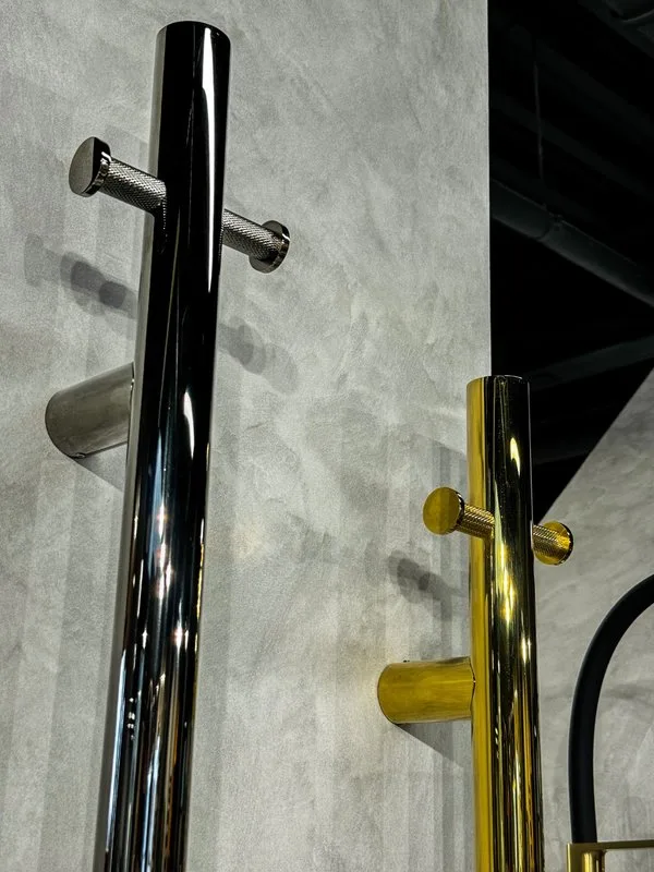 Полотенцесушитель электрический Boheme Uno 726-G 150x12, gold Sancos — официальный сайт