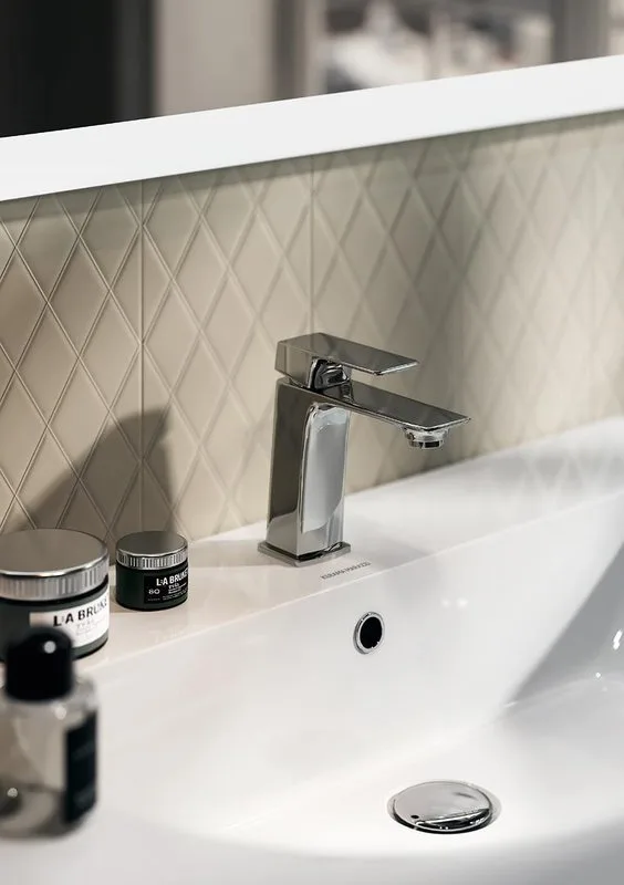 Смеситель для раковины KERAMA MARAZZI Fioretto V2CR205KM Sancos — официальный сайт