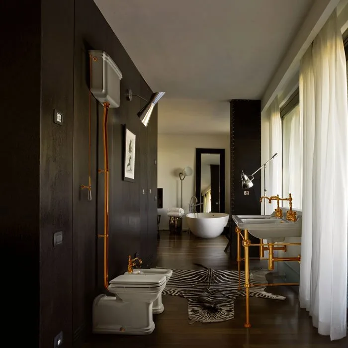 Крышка-сиденье Kerasan Waldorf 418701 белая, с микролифтом, петли золото Sancos — официальный сайт