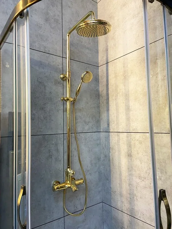 Душевая стойка AltroBagno Beatrice 030408 Or, золото Sancos — официальный сайт