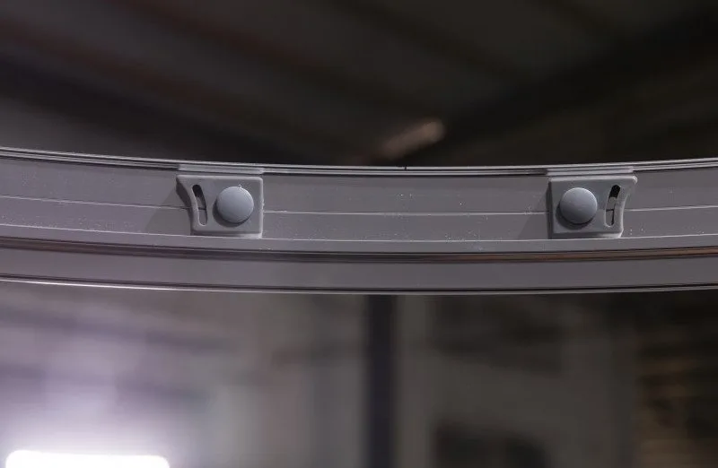 Душевой уголок Esbano ESR-8027А 120x80, L, с поддоном Sancos — официальный сайт