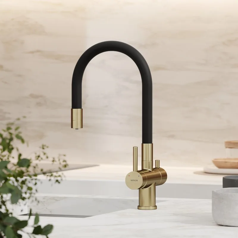 Смеситель для кухни Sancos Lucia SC4004BG с гибким изливом, брашированное золото Sancos — официальный сайт
